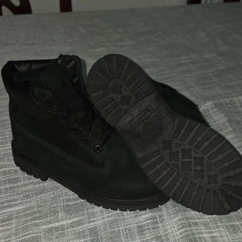 Timberland Black Nubuck Combat Boots Unisex Kids US 4M Model 12907 Ankle Lace Up